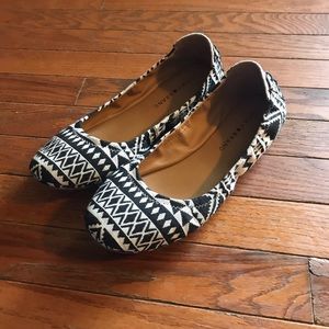 Lucky brand flats